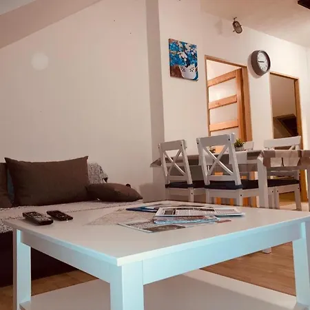 Διαμέρισμα Ceska Kanada
